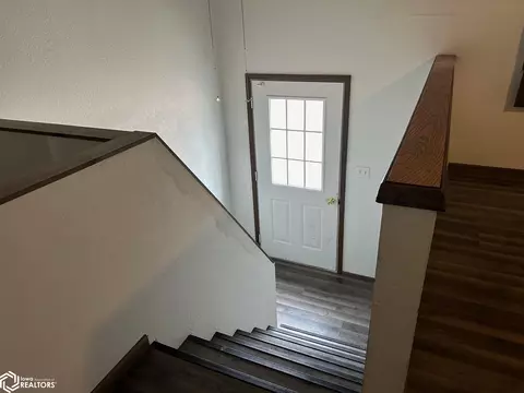 Entry Way - 720 1st St NE, Hampton, IA 50441 photo 1 of 1