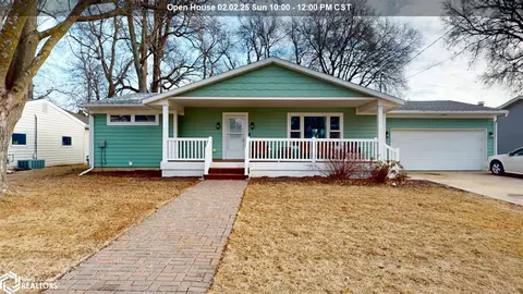 2512 S 3rd St, Clear Lake, IA 50428