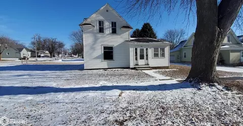 304 S Hamburg St, Holstein, IA 51025