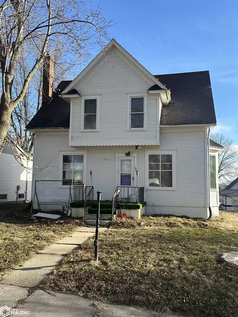 106 W 2nd St, Kimballton, IA 51543