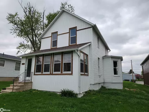510 Spring St, Grinnell, IA 50112