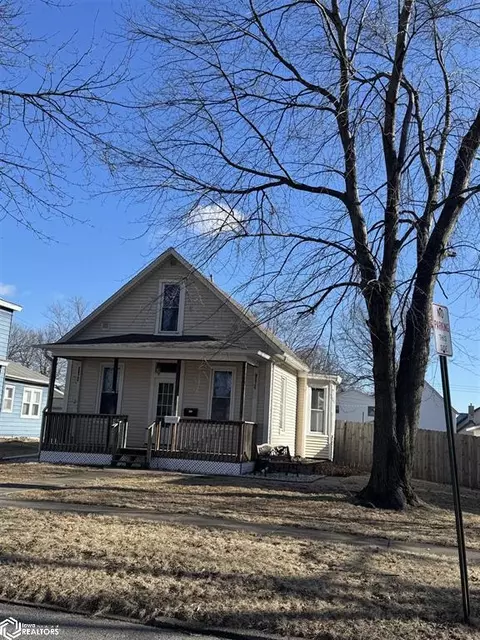 218 Ballard St, West Burlington, IA 52655