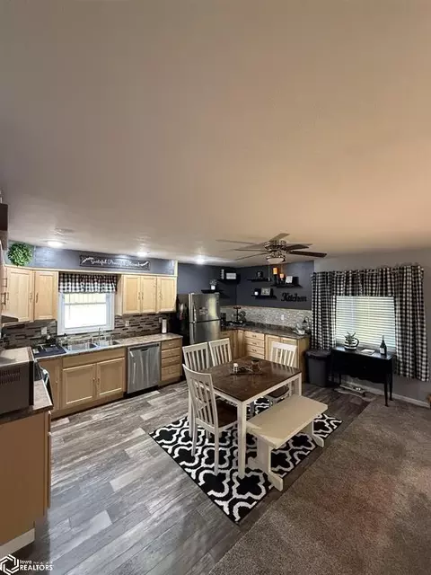 Kitchen - 1215 E Cross, Centerville, IA 52544 photo 1 of 4