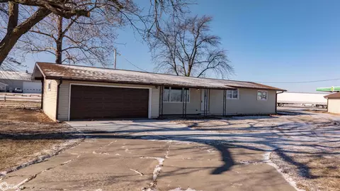203 1st St, Batavia, IA 52533