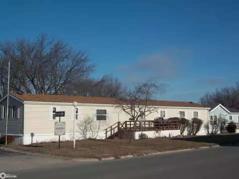 846 Quiet Hbr, Creston, IA 50801