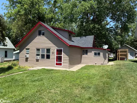 405 2nd St, Griswold, IA 51535