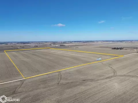 Dogwood Avenue, Strawberry Point, IA 52076