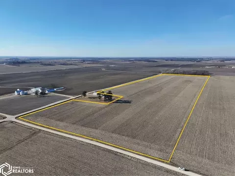 Dogwood Avenue, Strawberry Point, IA 52076