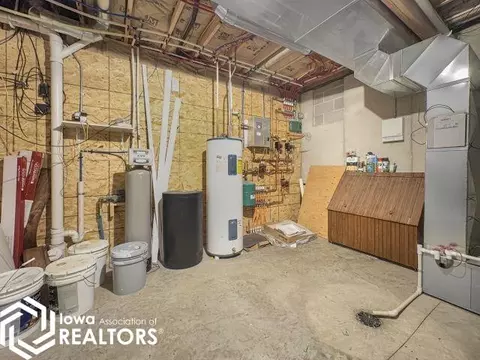 421 2nd St NE, Hampton, IA 50441 photo 53