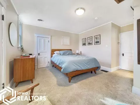 421 2nd St NE, Hampton, IA 50441 photo 22
