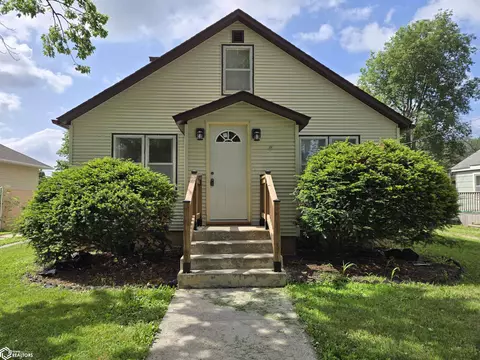 1328 1st St, Webster City, IA 50595