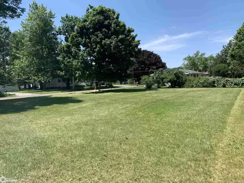 185 S Fulmer St, Nauvoo, IL 62354