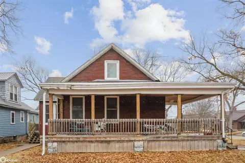 901 Franklin St, Burlington, IA 52601
