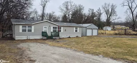 15763 74th St, Ottumwa, IA 52501