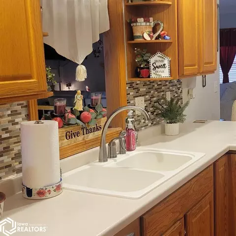 110 S 16th, Hamilton, IL 62341 photo 10