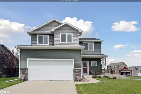 3903 Harris St, Ames, IA 50014