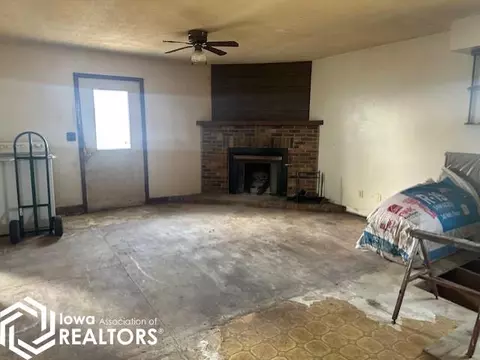 Living - 506 1st St, Corwith, IA 50430 photo 1 of 3