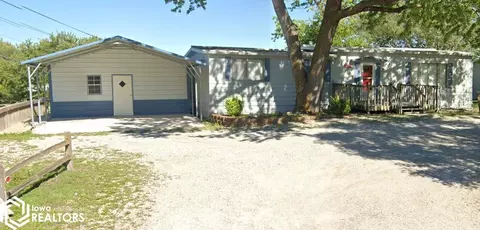 1400-1406 Quincy St, Corning, IA 50841