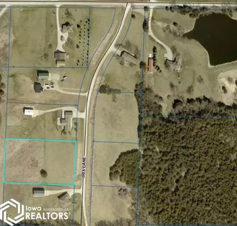2207 Iris Ave, Corning, IA 50841