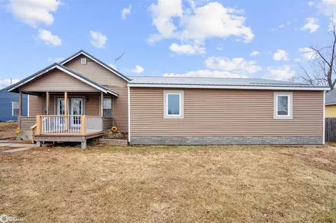 304 N 11th Ave, Marshalltown, IA 50158