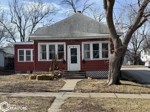 508 N Park Ave, Centerville, IA 52544