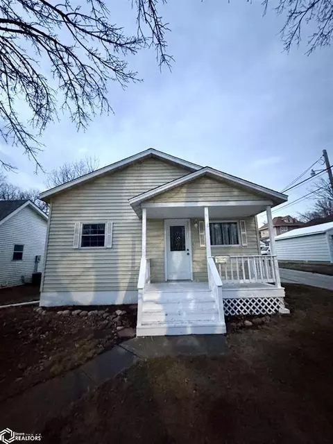 508 Chicago St, Audubon, IA 50025