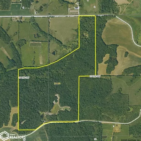 19994 300th Rd, Mount Sterling, IA 52573