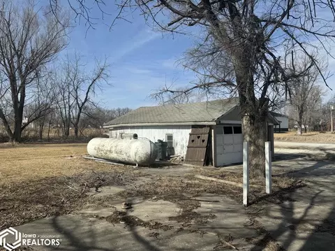 13479 524th St, Centerville, IA 52544 photo 9