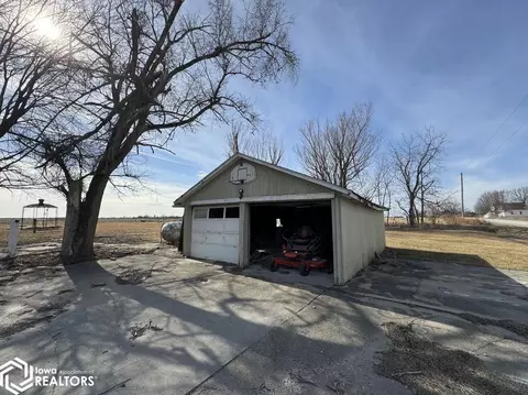 13479 524th St, Centerville, IA 52544 photo 8