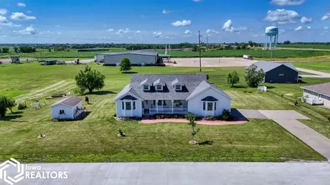 808 Michael St, Moravia, IA 52571