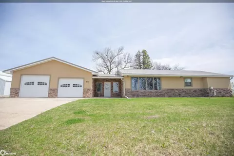 616 3rd St, Lakota, IA 50451