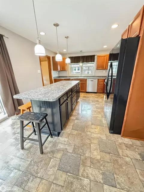 Kitchen - 114 4th St SE, Hampton, IA 50441 photo 3 of 3