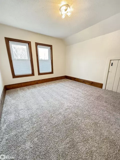 Bedroom - 114 4th St SE, Hampton, IA 50441 photo 10 of 10