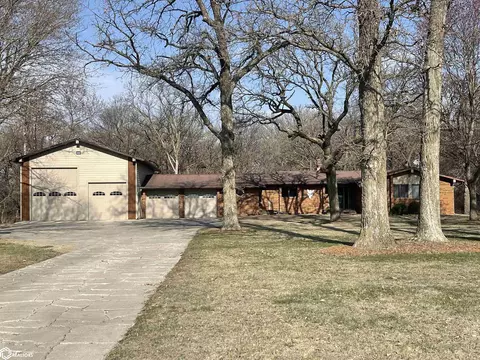 500 Royale Oaks Dr, Algona, IA 50511