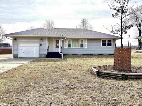 1212 W Anson St, Marshalltown, IA 50158