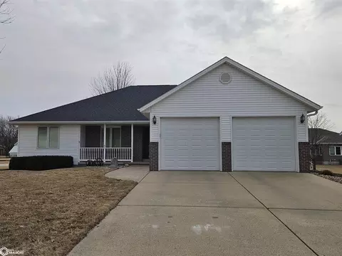 421 W 6th St, Glidden, IA 51443