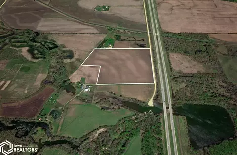 270 Th Ave, Dewitt, IA 52742 photo 3