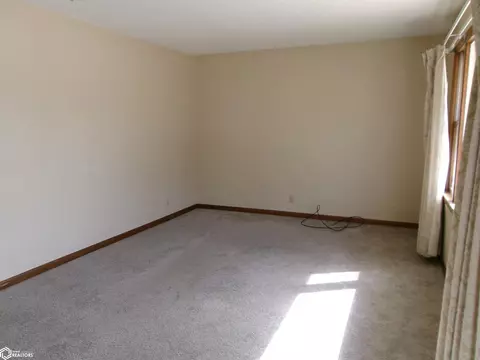 204 E 10th St, Atlantic, IA 50022 photo 8