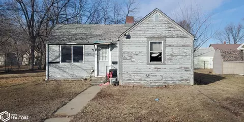 119 E Arthur St, Laurens, IA 50554