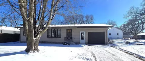 502 N Washington St, Lake Mills, IA 50450