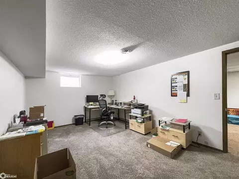 Other - 915 3rd St NW, Hampton, IA 50441 photo 1 of 4