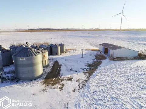 Exterior - 5680 270th St, Ringsted, IA 50578 photo 2 of 2