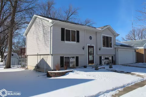 960 Bush Ave, Garner, IA 50438