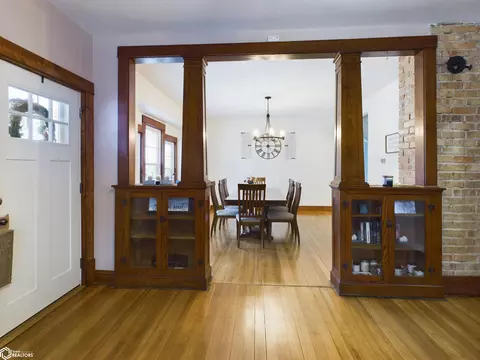 Dining - 241 N 14th, Hamilton, IL 62341 photo 4 of 4