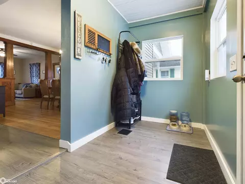 Entry Way - 241 N 14th, Hamilton, IL 62341 photo 1 of 1
