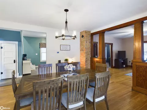 Dining - 241 N 14th, Hamilton, IL 62341 photo 3 of 4