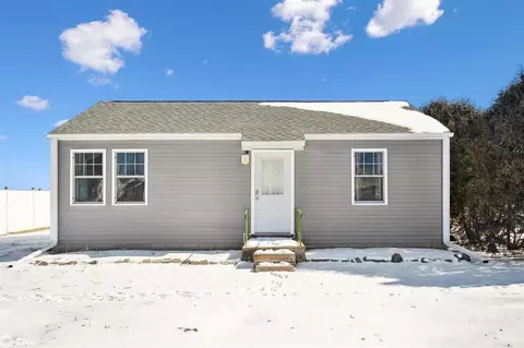 204 S 2nd Ave, Danville, IA 52623