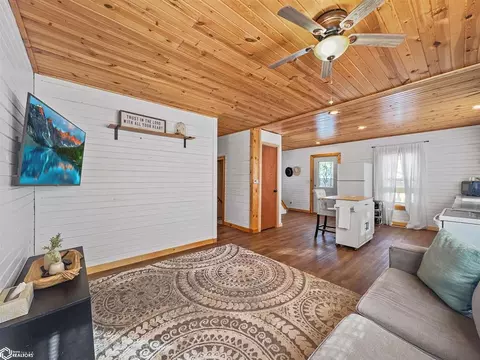 Other - 802 2nd St NW, Hampton, IA 50441 photo 3 of 4