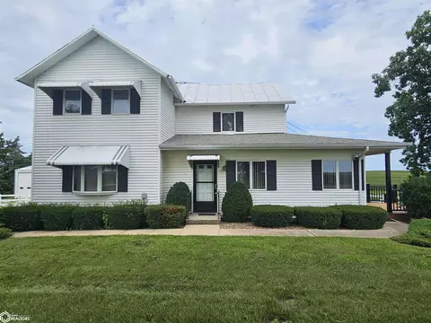 1633 150th St, Mount Pleasant, IA 52641