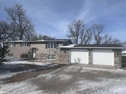 1895 270th St, Humboldt, IA 50548